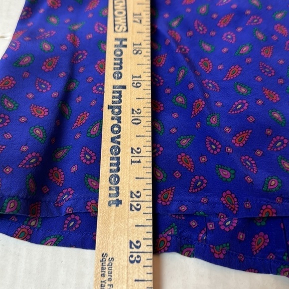 Vintage Liz Claiborne button down 100% silk blouse - Picture 10 of 11